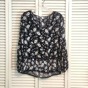 Old Navy Black and White Floral Top